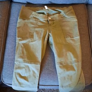 Green maternity pants